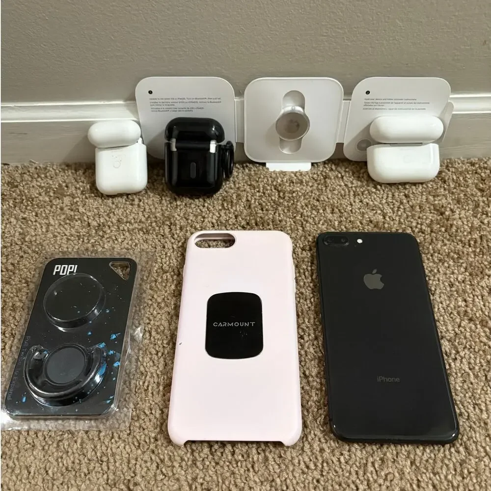 Apple Bundle (Unlocked): iPhone 8 Plus, AirPods Gen 1/2, Pro Case, AirTag - Lot